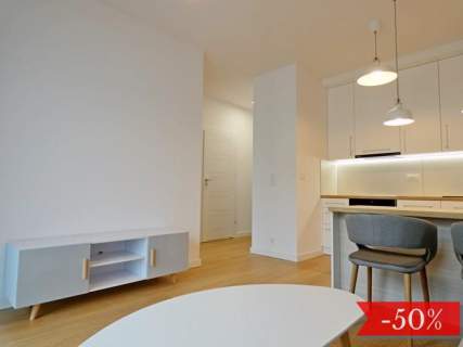 2 pokoje z balkonem recepcja, ochrona- Ogrodowa 31