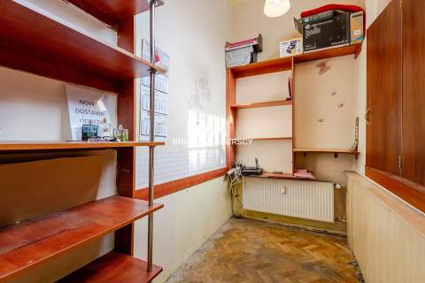 Lokal usługowo-handlowy ok. 150m2 duża witryna