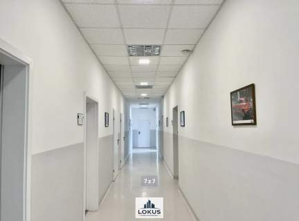Hala produkcyjna magazynowa z biurem