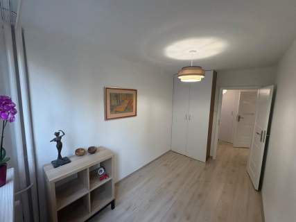 CENTRUM W-WY 48 m PO REMONCIE 3 POK ZIELEŃ