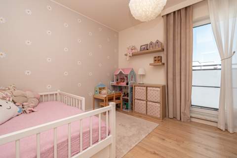 3-pokojowy apartament z balkonem - Na sprzedaż