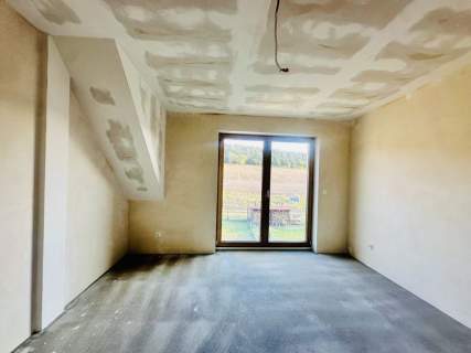 Nowy dom 122 m z pompą ciepła i garażem Sobótka