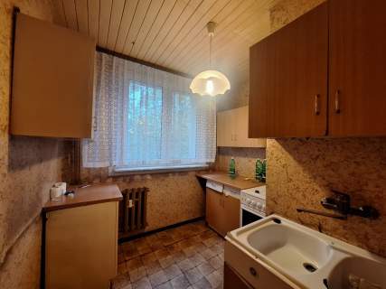 2 POKOJE 36,98 m 3 PIĘTRO UL.WIOSNY LUDÓW