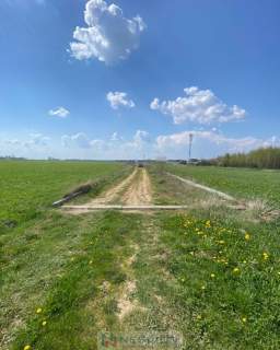 Działka 1063 m2 z WZ Jakubów