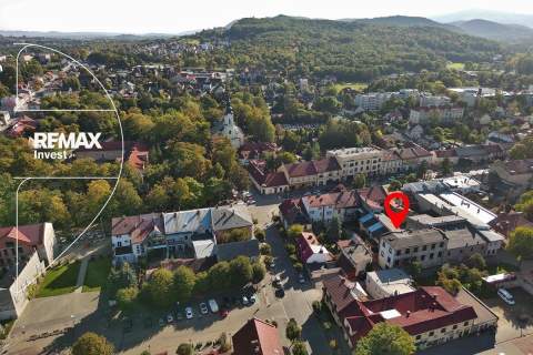 Obiekt użytkowy w centrum Andrychowa