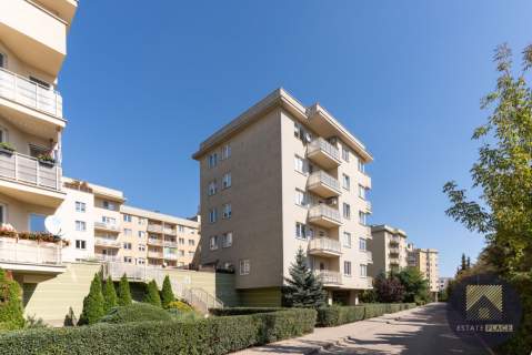 Penthouse z tarasem 57m2 3 balkony sauna i jacuzzi