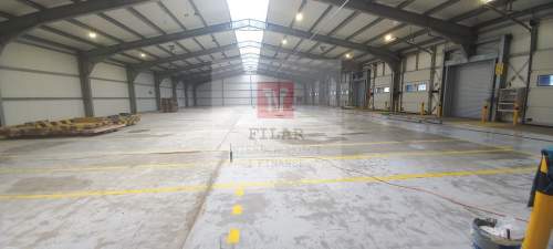 Obiekt -1 ha działki 2400m2 magazyny 770m2 biur 