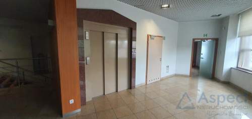 Komfortowa powierzchnia biurowa, 241 m2 w Centrum.