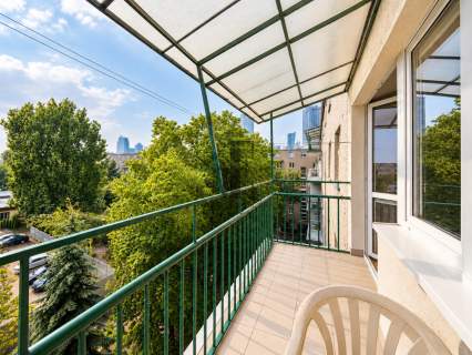 Kamienica 1932r z windą/Dwustronne/Balkon, Piwnica