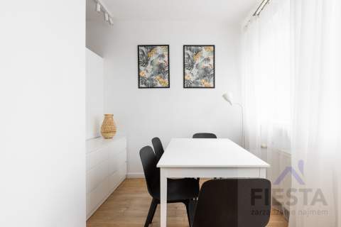 Warszawa-Ochota-przestronne studio-Pruszkowska