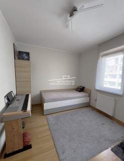 jasne, ciche 4 pokojowe w apt. na Mokotowie, 2 laz