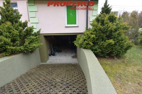 Budynek usługowo-mieszkalny pow. 210m2, Suchedniów