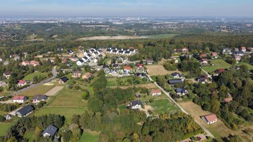 DZIAŁKA BUDOWLANA UZBROJONA PRZY WIELICZCE 32 ARY