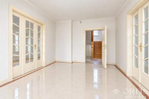 PRESTIŻ.-WILLA SZCZĘŚĆ BOŻE PARK.7 AUT-37 tys.zł