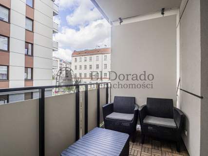 2-POKOJE OSOBNA KUCHNIA BALKON GARAŻ