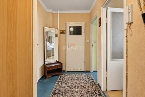    Dwa pokoje   Duży balkon   Zielona okolica   