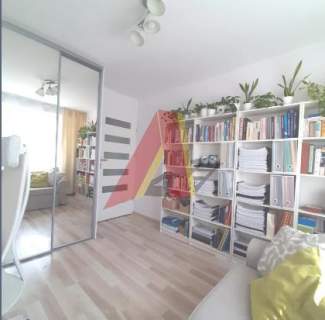 MIESZKANIE DO ZAMIESZKANIA , po remoncie .
