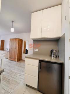 Kawalerka z balkonem. Apartamentowiec