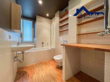 Wysoki Standard Metro Galeria Kamienica H 280cm