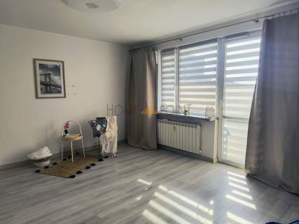 KAWALERKA/Z DODATKOWĄ WNĘKĄ / BALKON