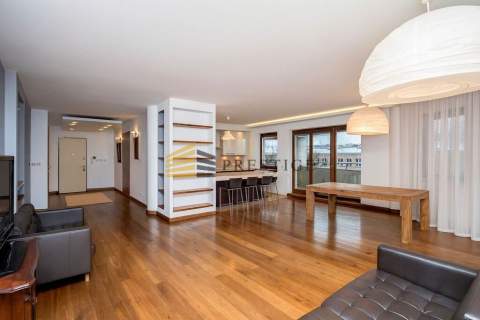 Przestronny apartament na Starym Mokotowie