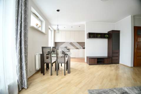 Komfortowe 2 pokoje 49 m2 Wola Garaż