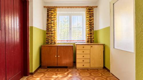 Dom wolnostojący w zielonej okolicy, duża działka - Sonina