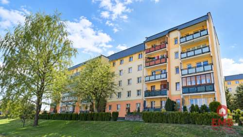 Zadbane mieszkanie na parterze