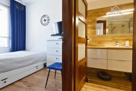 3 pokoje z balkonem, garażem i piwnicą Centrum Skarszew