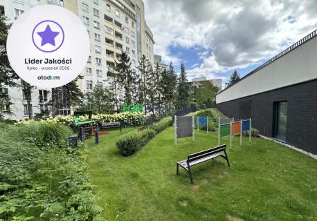 Komfortowe trzy pokoje, balkon, garaż
