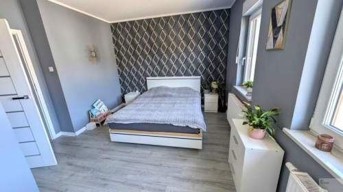 Przytulny dom szeregowy 120m2 z garażem, blisko lasu Repty Sląskie