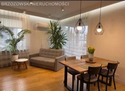 Włodarzewska, 4 pok., 86 m2, 2015 r..