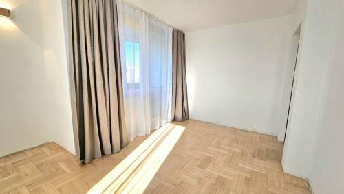 3 pok. 47m2, KW możliwy kredyt, po gen. remoncie, do wprowadzenia