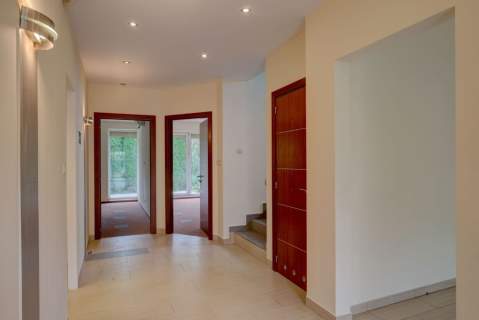 Budynek 274m na sprzedaż - Warszawa Bielany