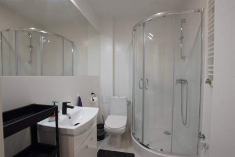ul. CHOCIMSKA 25,14 m2 suterena