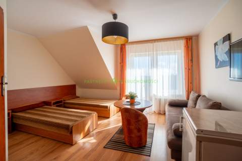 Pensjonat w Rewalu 13 pokoi z apartamentem dla gospodarzy