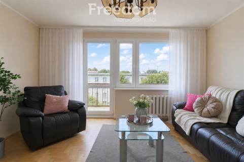 Pruszcz Gdański, 3 pok. 76 m2, balkon, dwustronne
