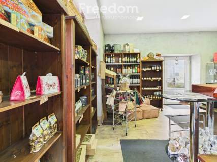 Lokal handlowo-usługowy 24,70 m w centrum Brzegu ul. Sta