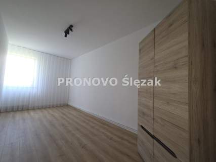 Sprzedam 3 pok po remoncie z balkonem w Trzebnicy.