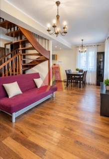 92m2, miejsce postojowe , balkon i piwnica