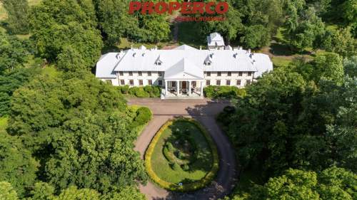 Kompleks pałacowy, Rytwiany, Staszów