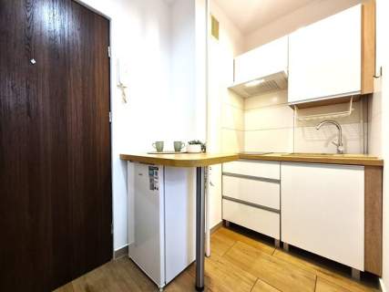 Kawalerka, piwnica - Pionierów1, blisko Manhattanu