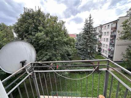 Sprzedam 4-pokojowe mieszkanie w centrum