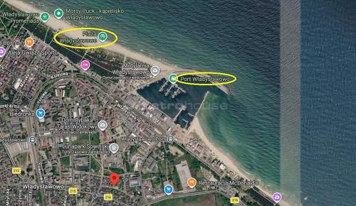 DOM Z 7 APARTAMENTAMI BARDZO BLISKO MARZA