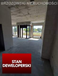Włochy, 75 m2, usługowy handlowy WITRYNY