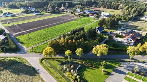 Unikalna działka z prywatnym zagajnikiem 1367 m w Strzelcew