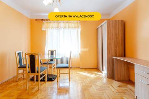 os. ogrodowe, 2pok z osobną kuchnią, 2500 zł
