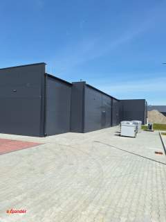 Komercyjny obiekt handlowy - park handlowy