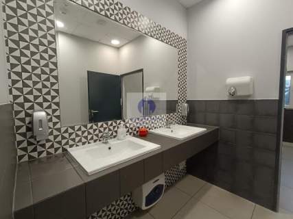 Włochy lokal biurowy 18,70m2 do wynajęcia