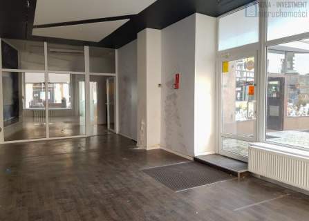 Lokal narożny z dużymi witrynami 70,30 m2 Gliwice, Siemińskiego